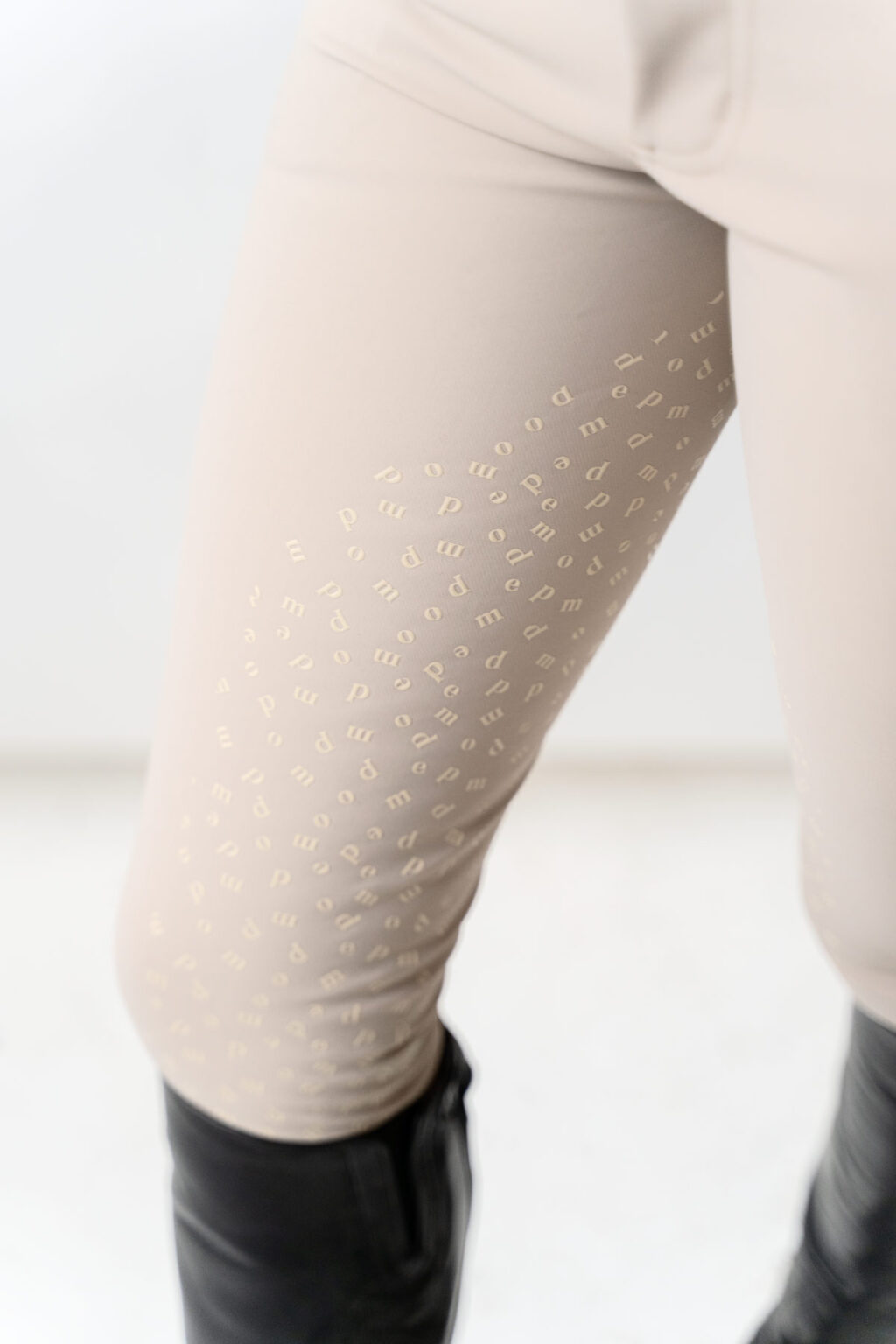Nellie Beige Classic, Breeches - Image 5