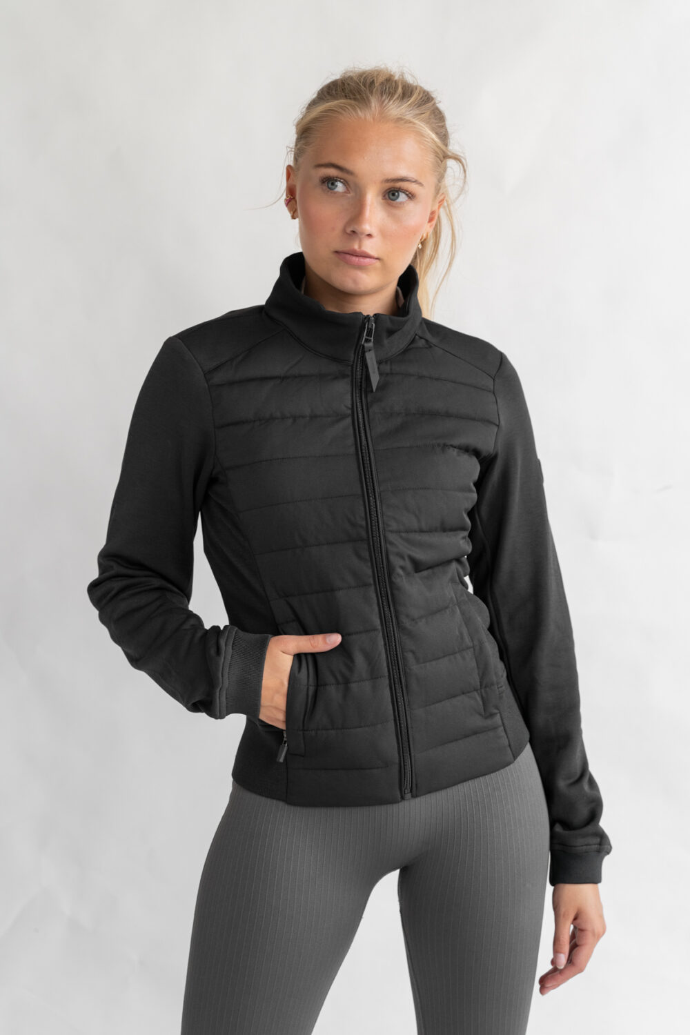 Wendy Dark Shadow Classic, Riding Leggings - Image 3
