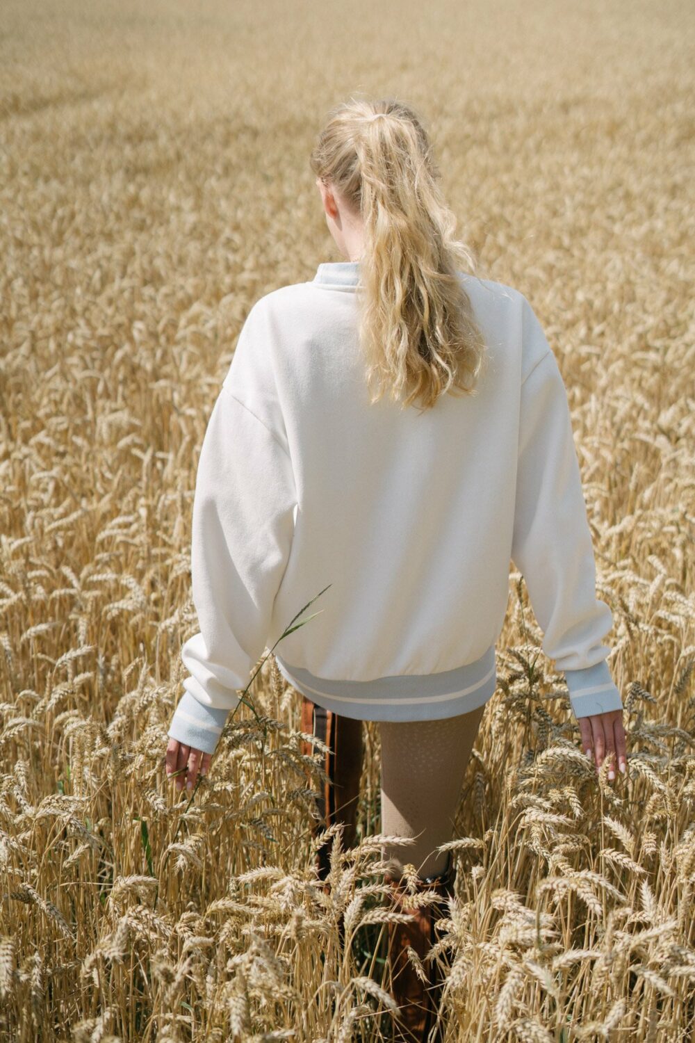 Hay Crewneck - Image 4