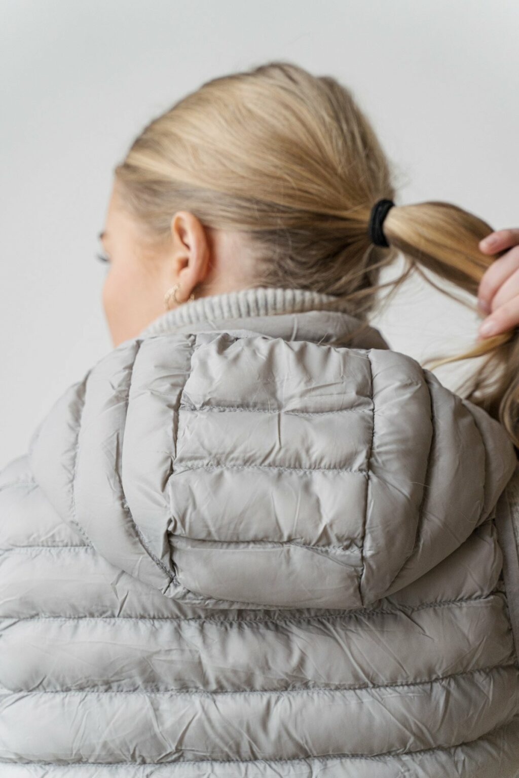 Ingrid, Grey Drizzle Light Vest - Image 5