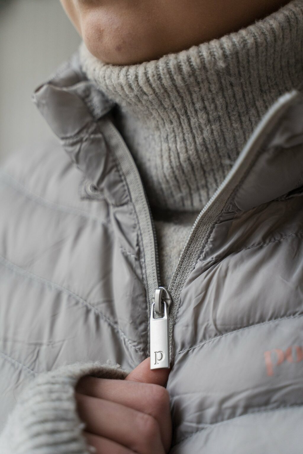 Ingrid, Grey Drizzle Light Vest - Image 8