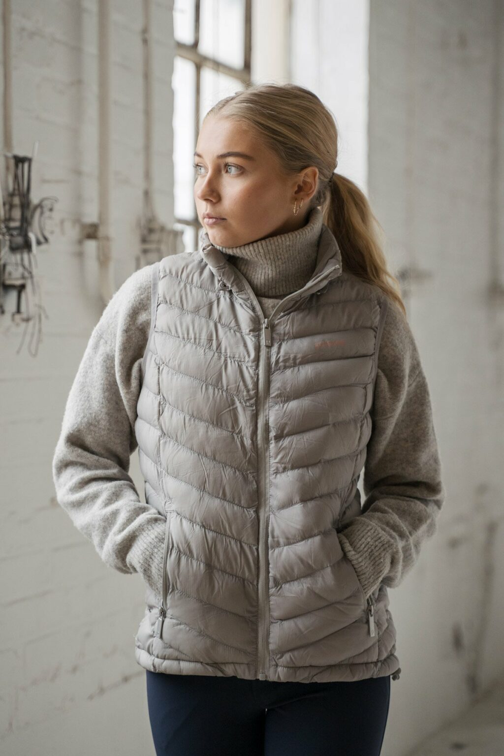 Ingrid, Grey Drizzle Light Vest - Image 6