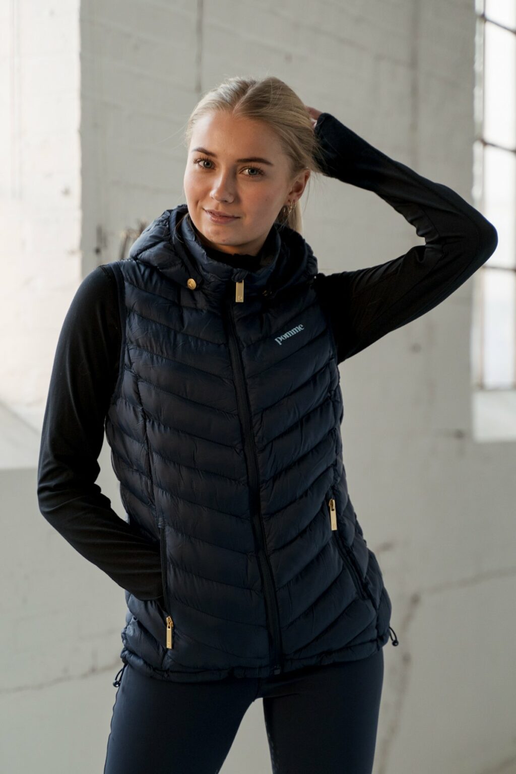 Ingrid, Navy Light Vest - Image 6