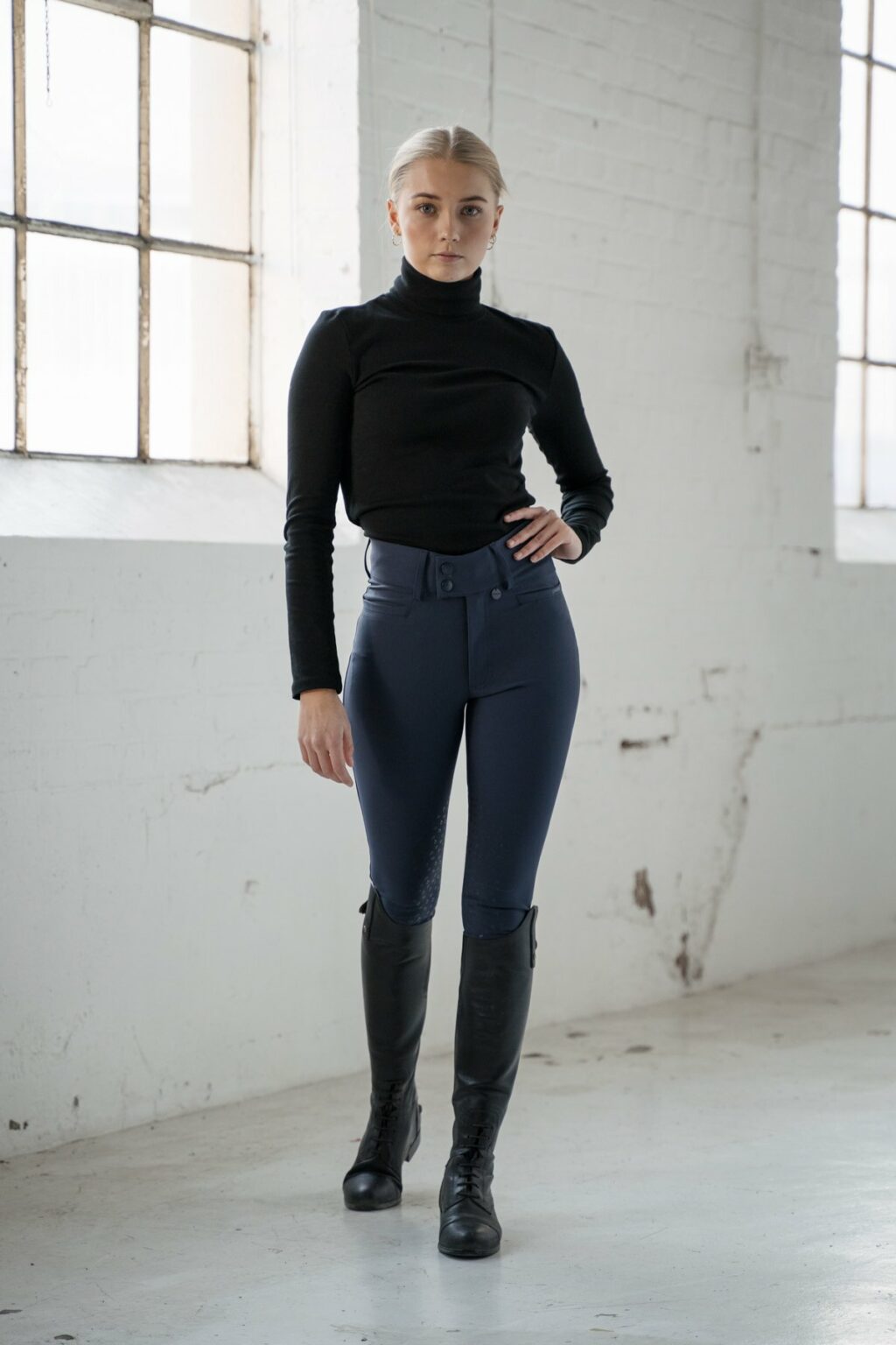 Ava Navy Classic, Breeches - Image 4