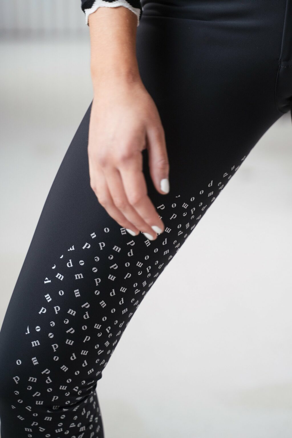 Nellie Black Bling, Breeches - Image 7