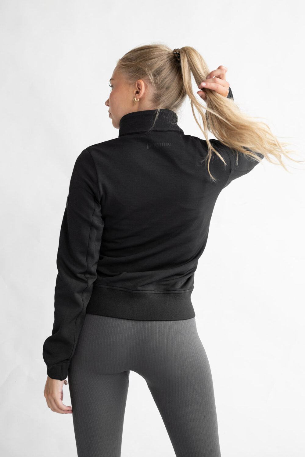 Adrienne Black, Hybrid Jacket - Image 4