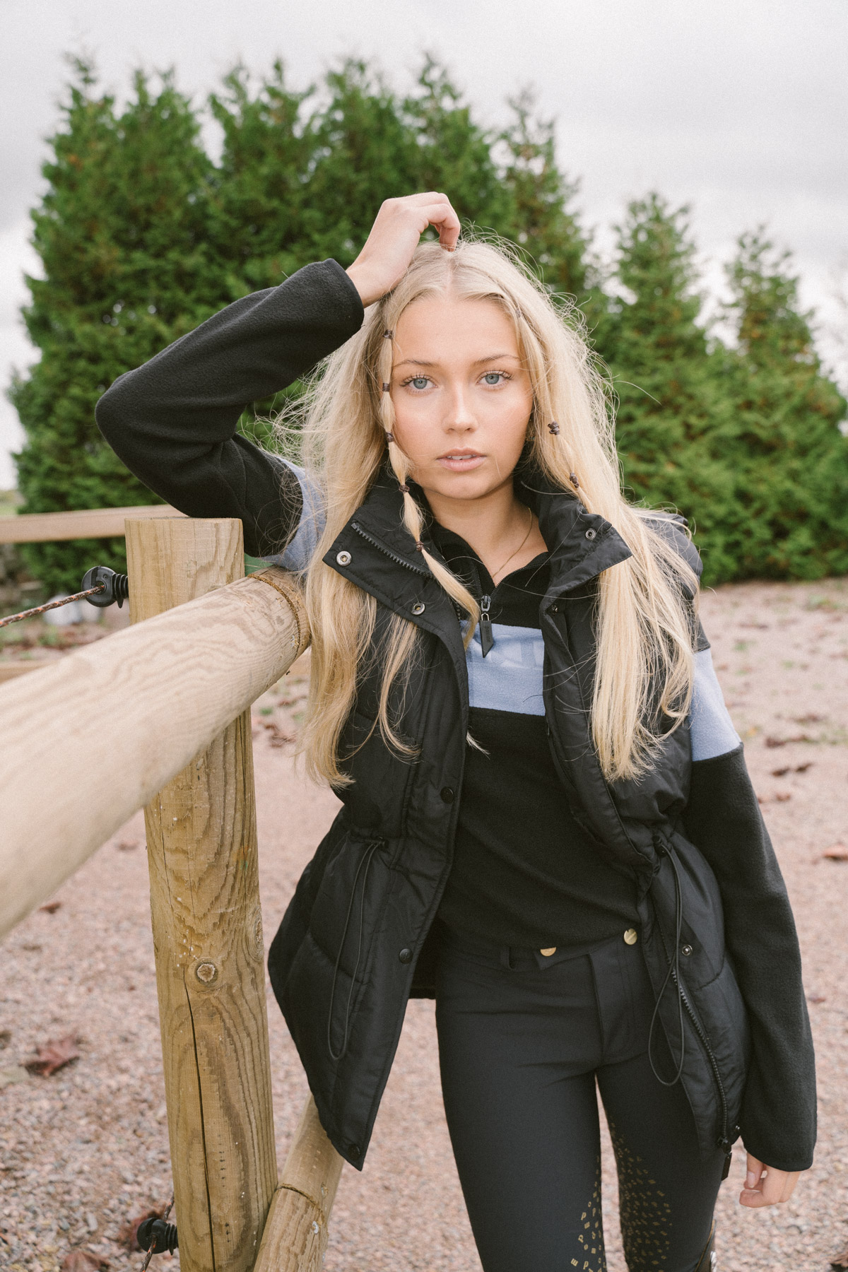Alix Black/Navy, Fleece