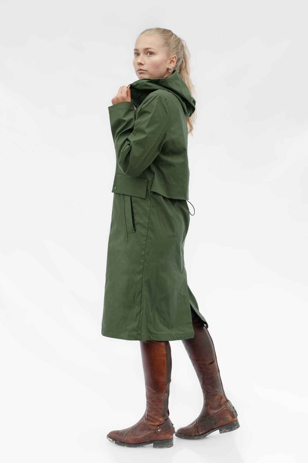 Lova Parkas Jacket, Black Forest