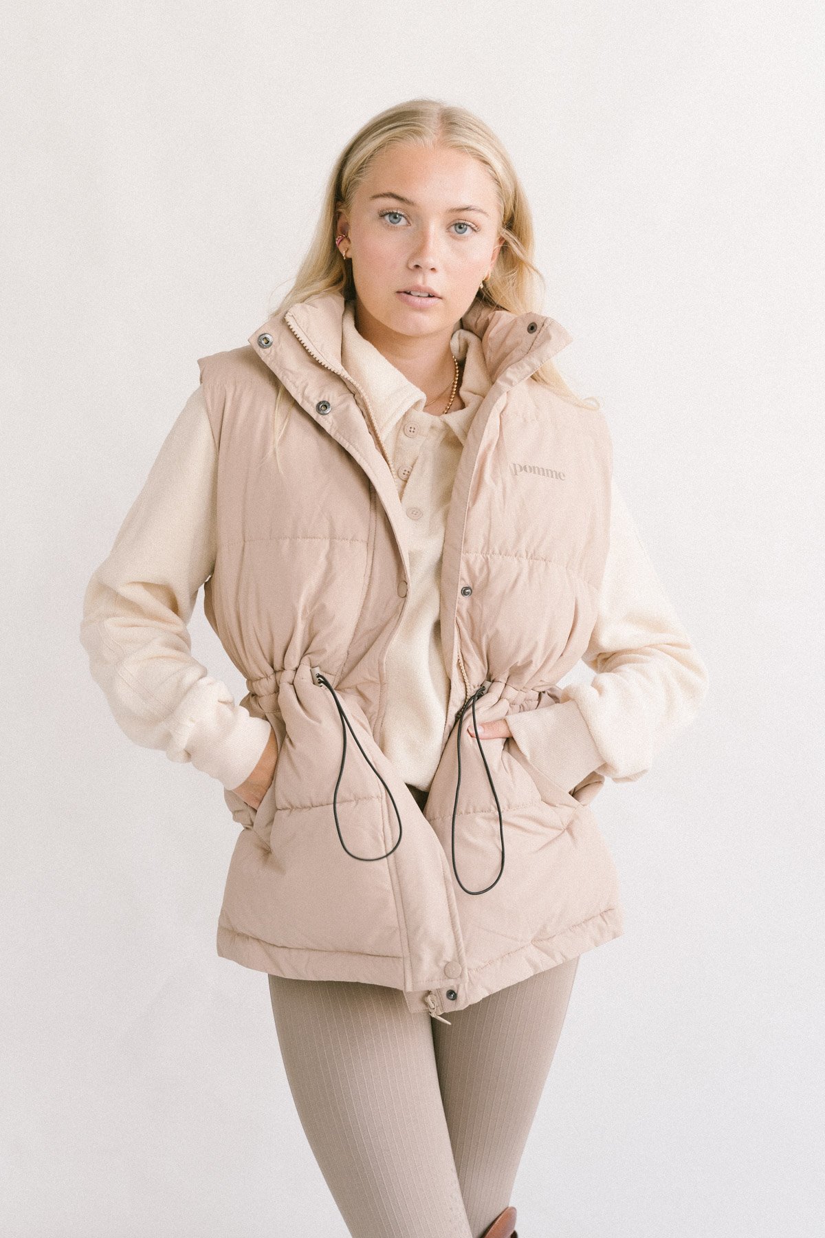 Celine, Beige Vest