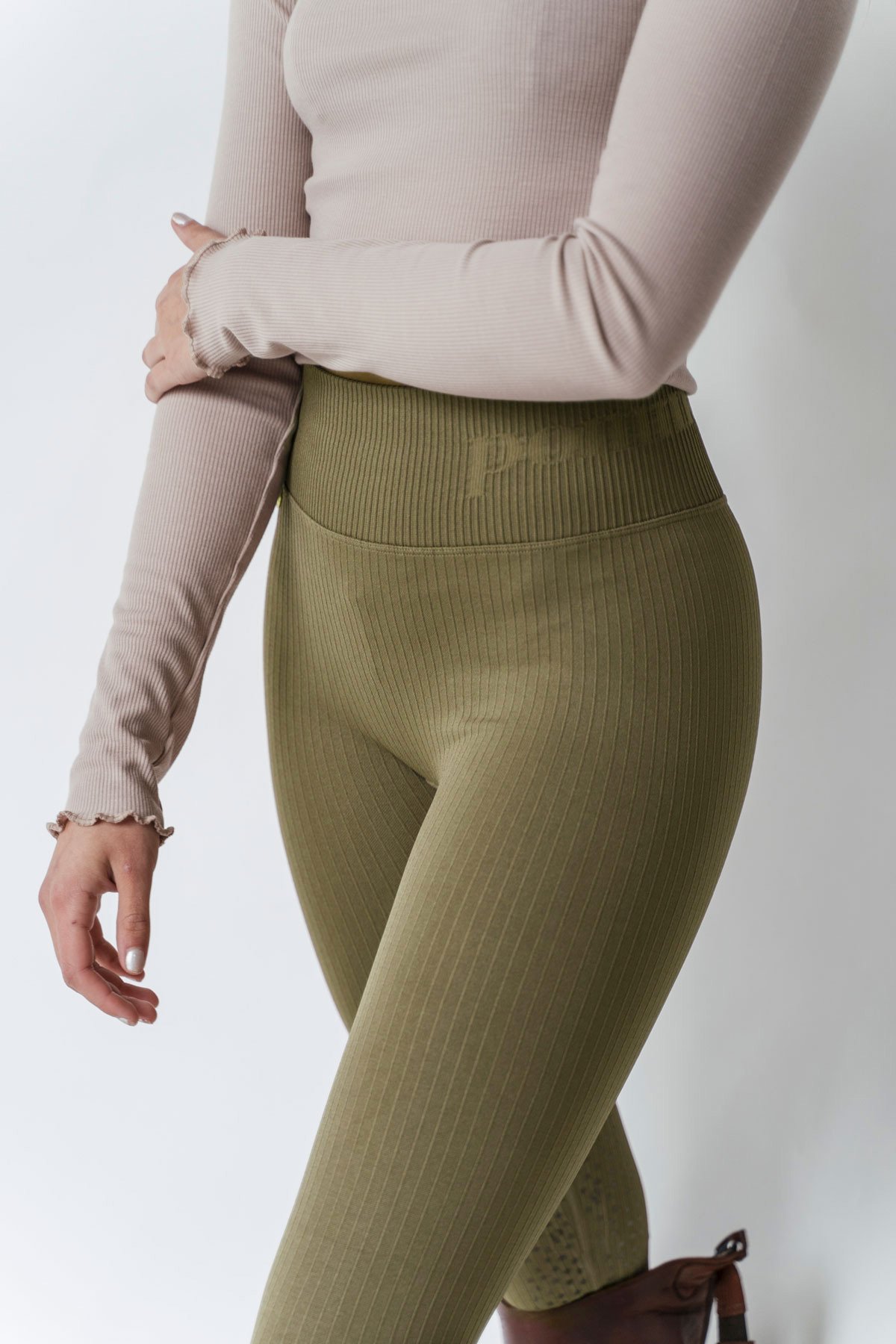 Wendy Olive, Riding Leggings