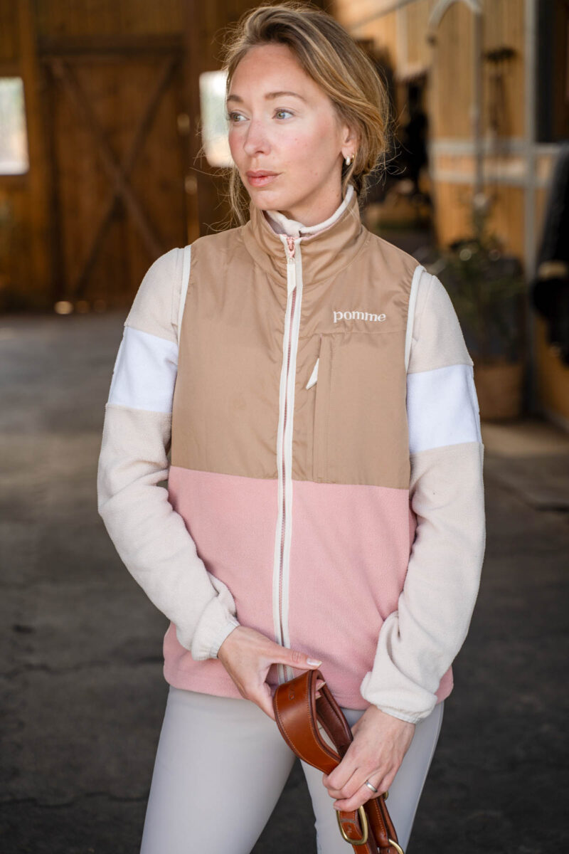 Bonnie Vest, Row Dawn